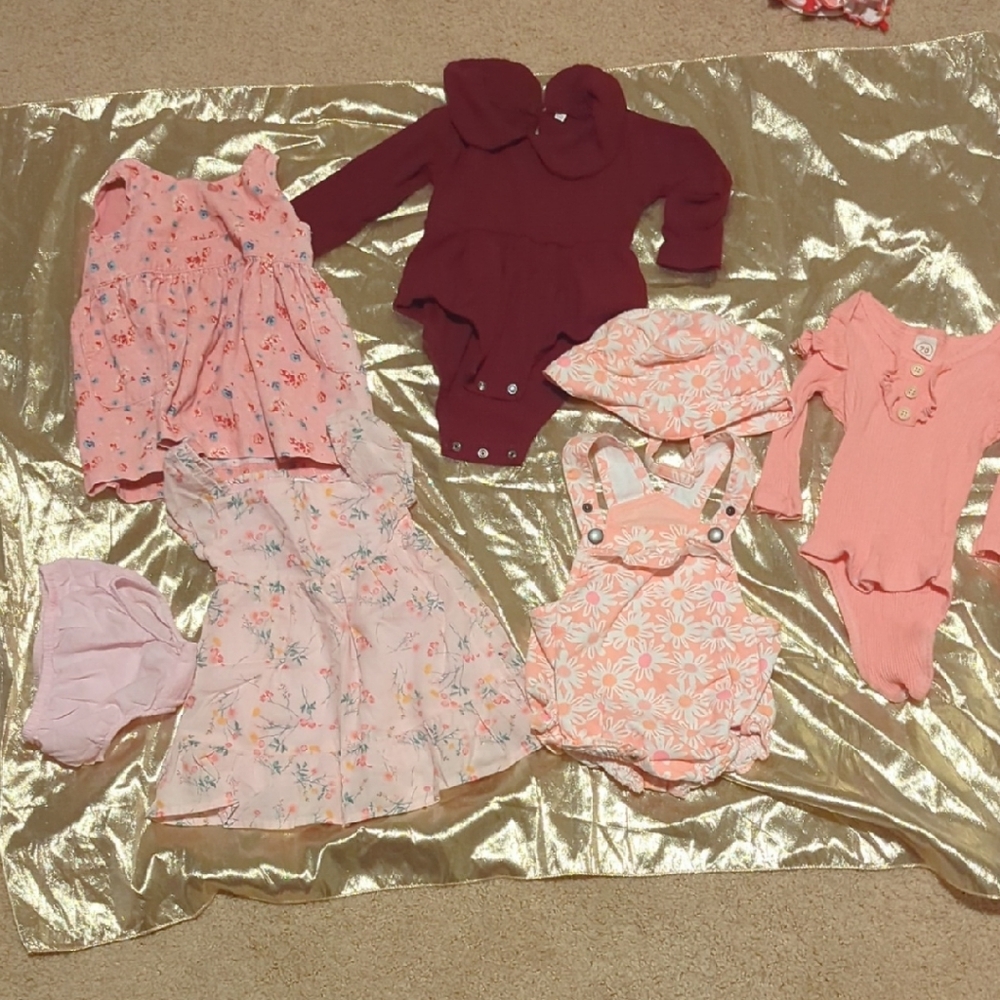 Charming Kids Floral and Solid Bodysuit Set